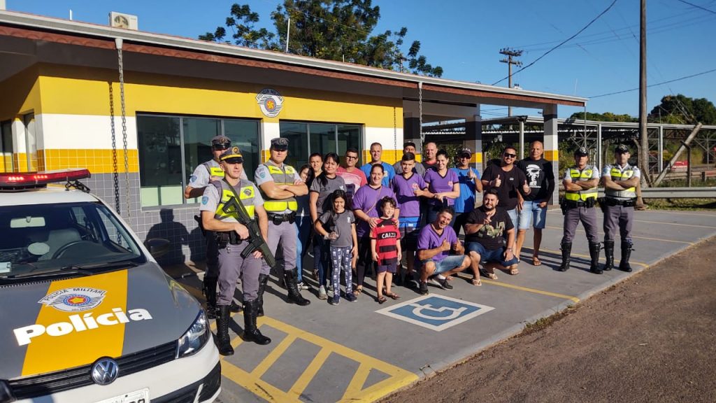 Polícia Militar Rodoviária realiza ação humanitária para caminhoneiros nas bases de Rio Claro e Corumbataí - Grupo Rio Claro SP